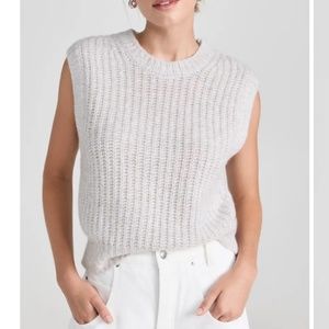 Super-Soft Cashmere White + Warren Air Plush Ribbed Vest [Like New, L]